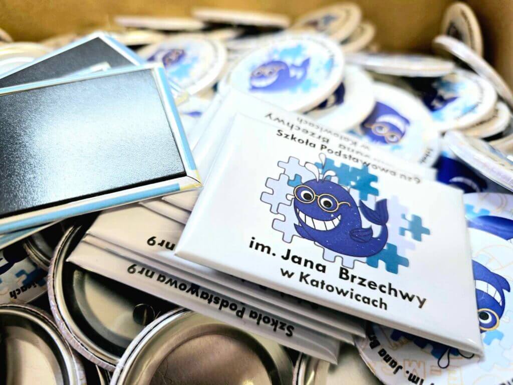 Magnesy na zamówienie 78x53mm - projekt dla szkoły